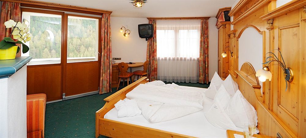 Melago Hotel Alpenjuwel מראה חיצוני תמונה